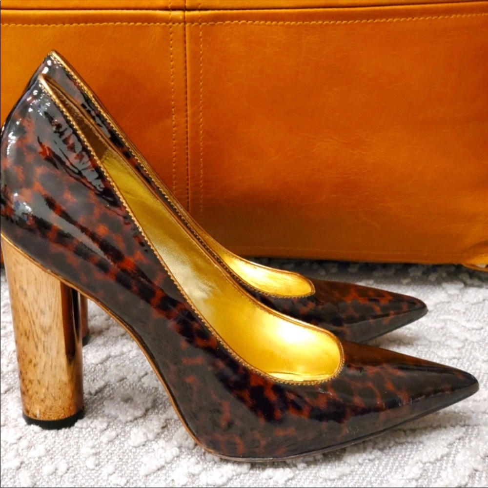 Mimco animal print tortoiseshell high heels with gold block heel size 7